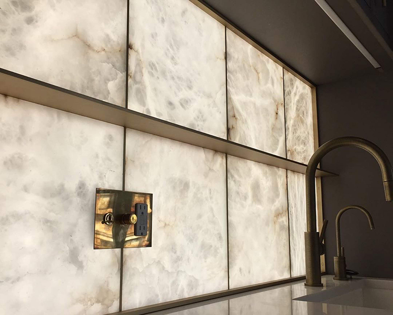 backlit backsplash kitchen